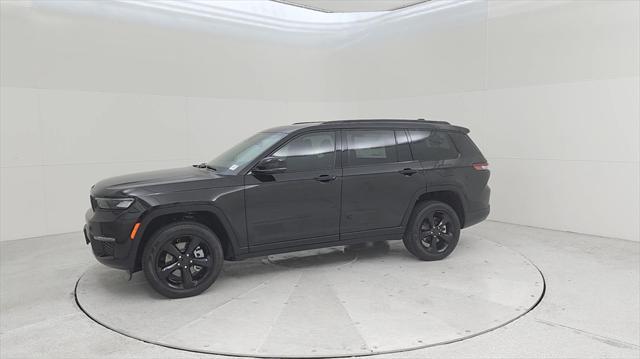 new 2024 Jeep Grand Cherokee L car, priced at $45,200