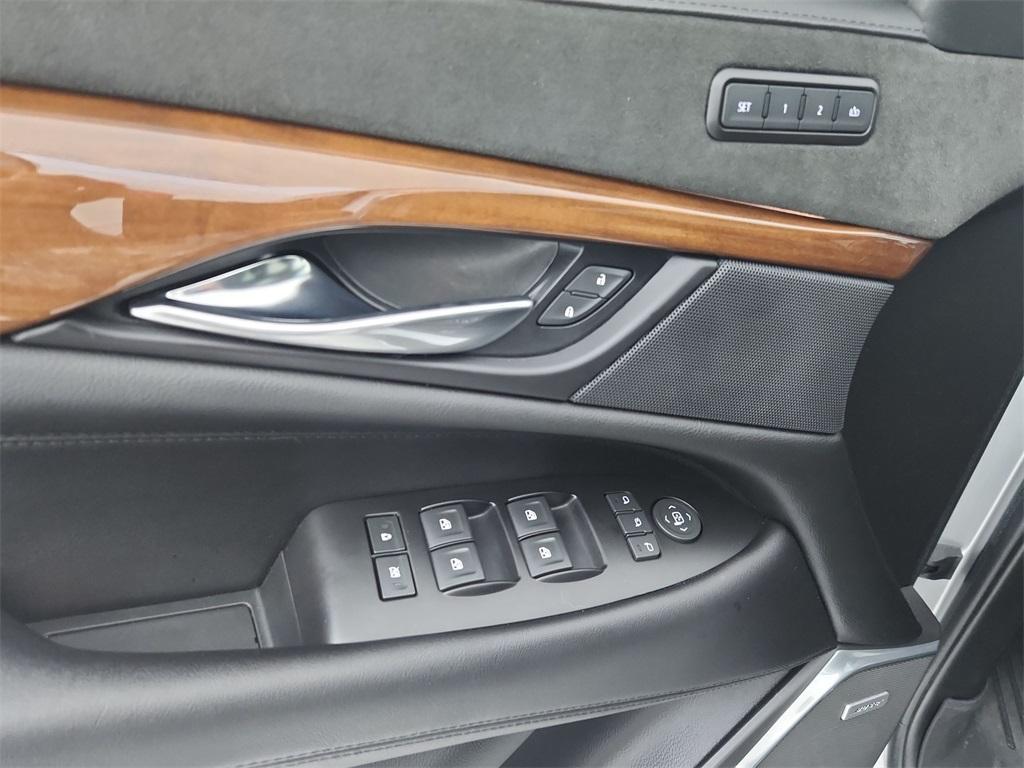 used 2020 Cadillac Escalade car, priced at $47,997