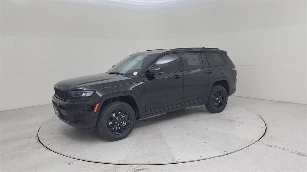 new 2025 Jeep Grand Cherokee L car, priced at $43,080
