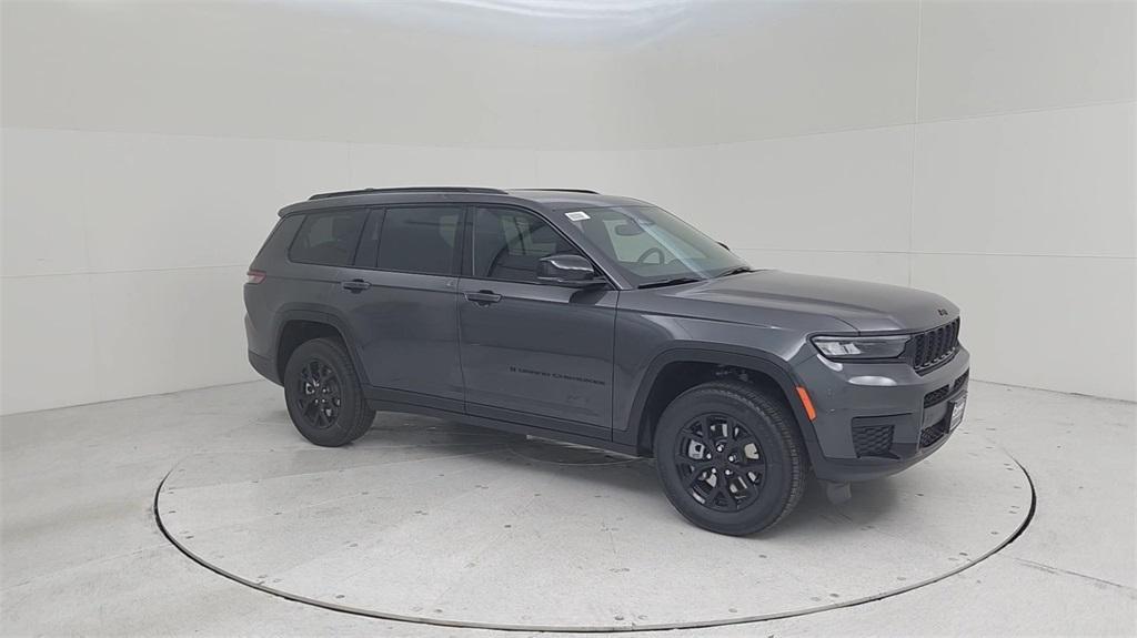 new 2024 Jeep Grand Cherokee L car, priced at $44,415