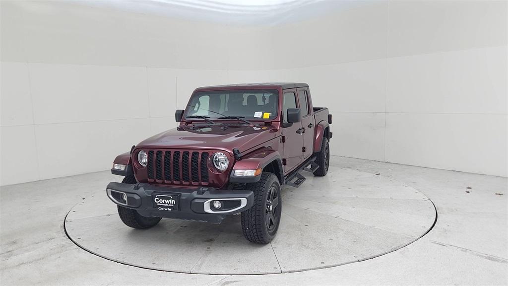 used 2022 Jeep Gladiator car, priced at $28,631