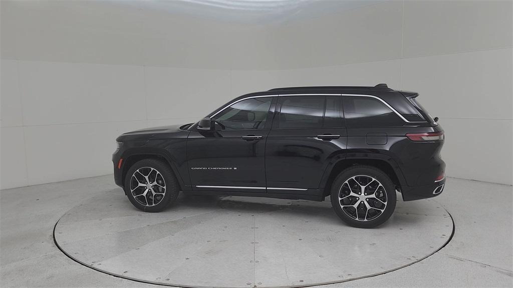 new 2025 Jeep Grand Cherokee car, priced at $64,630