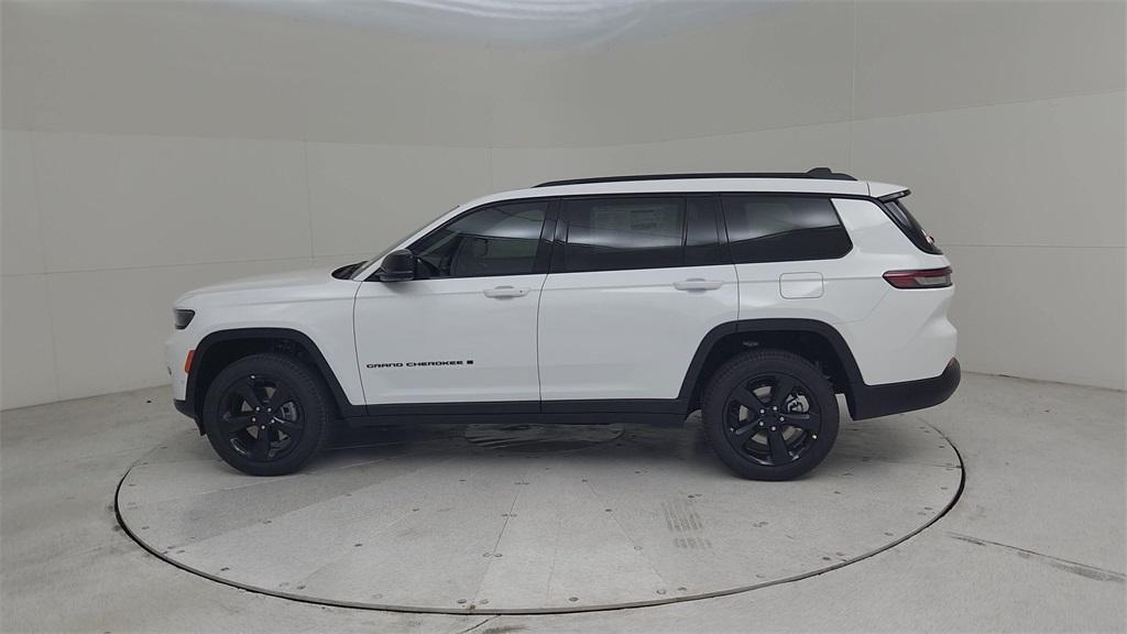 new 2025 Jeep Grand Cherokee L car, priced at $51,977