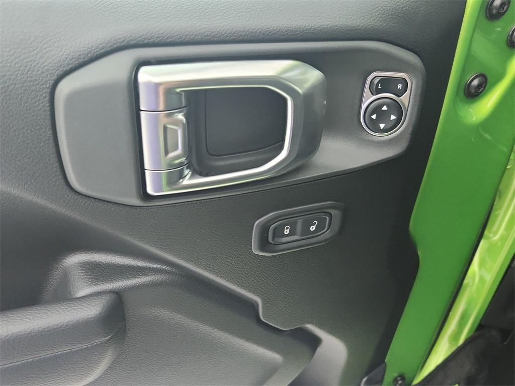 new 2025 Jeep Wrangler car, priced at $40,650