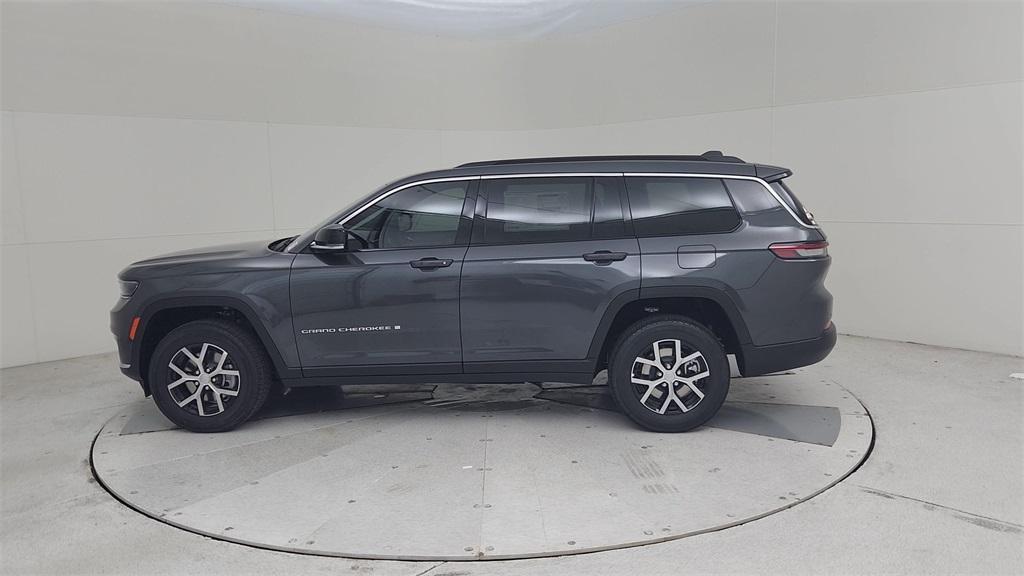 new 2025 Jeep Grand Cherokee L car, priced at $44,874