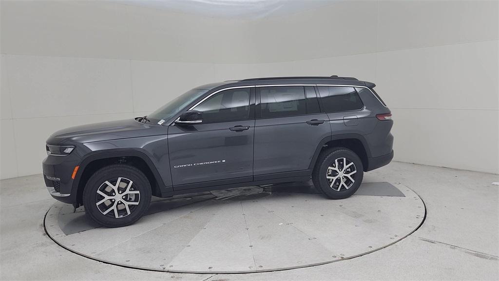 new 2025 Jeep Grand Cherokee L car, priced at $44,874