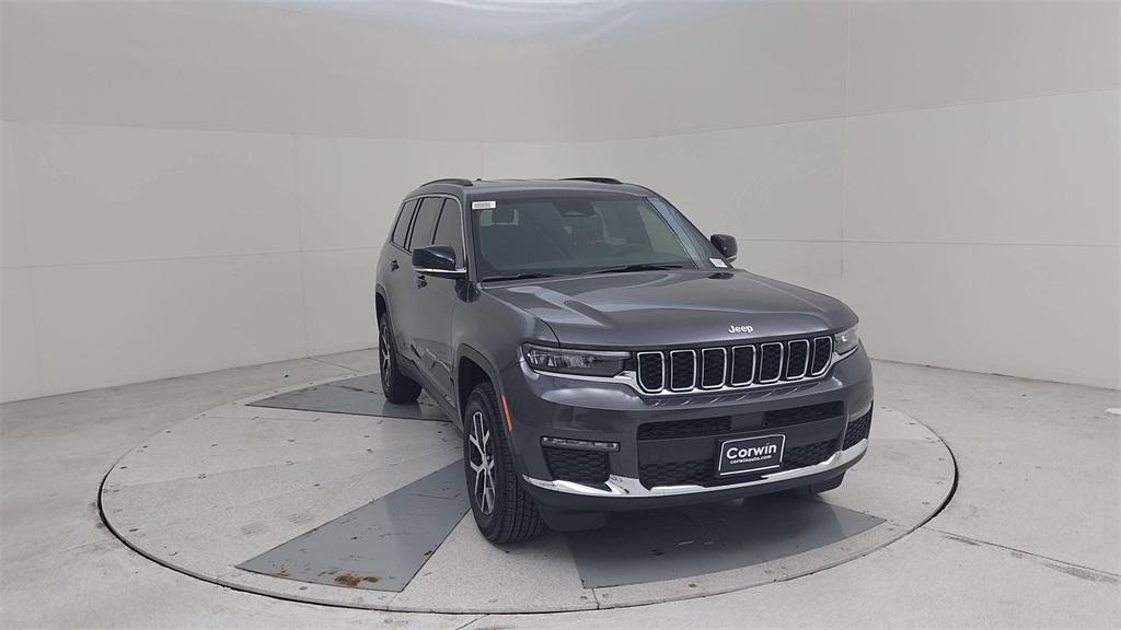 new 2025 Jeep Grand Cherokee L car, priced at $44,874