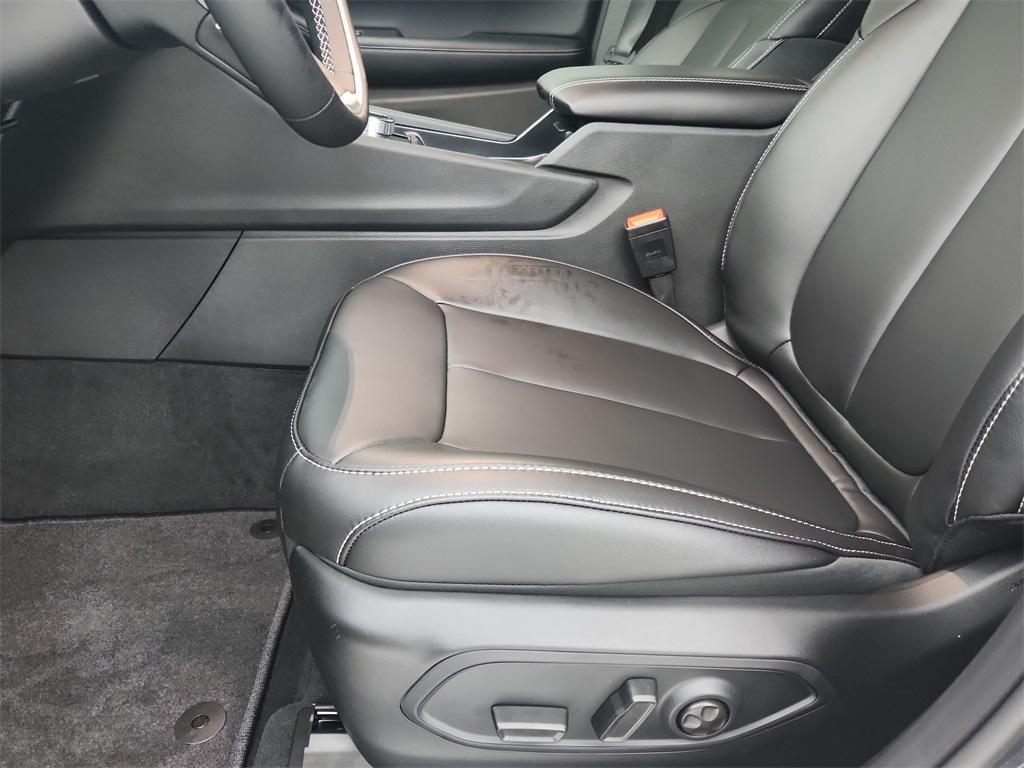 new 2025 Jeep Grand Cherokee L car, priced at $44,874