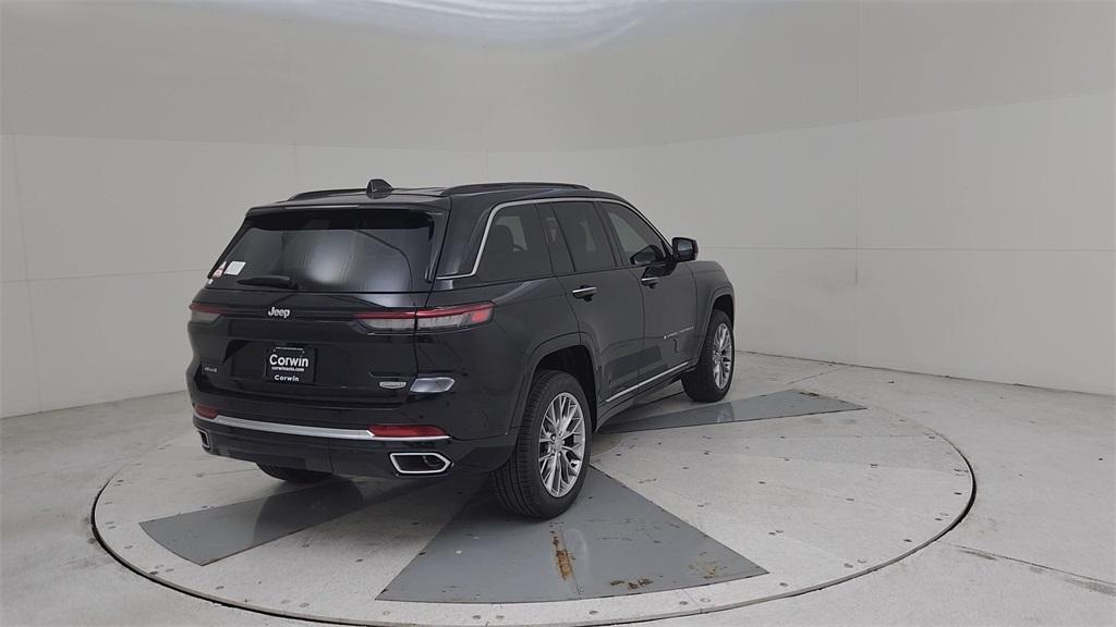 new 2025 Jeep Grand Cherokee car, priced at $57,534