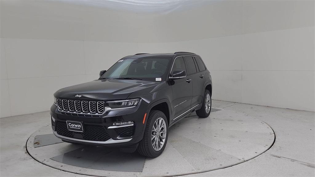 new 2025 Jeep Grand Cherokee car, priced at $57,534