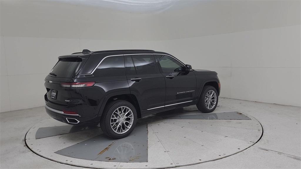 new 2025 Jeep Grand Cherokee car, priced at $57,534
