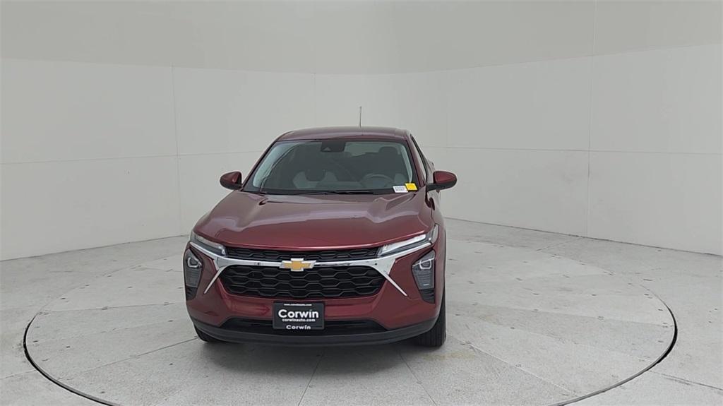 used 2024 Chevrolet Trax car, priced at $20,661