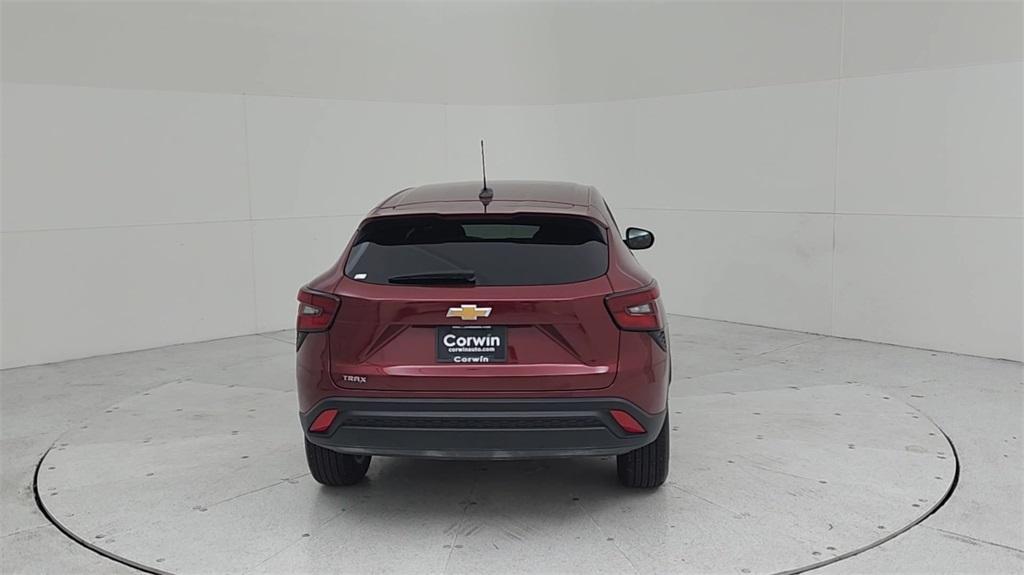 used 2024 Chevrolet Trax car, priced at $20,661