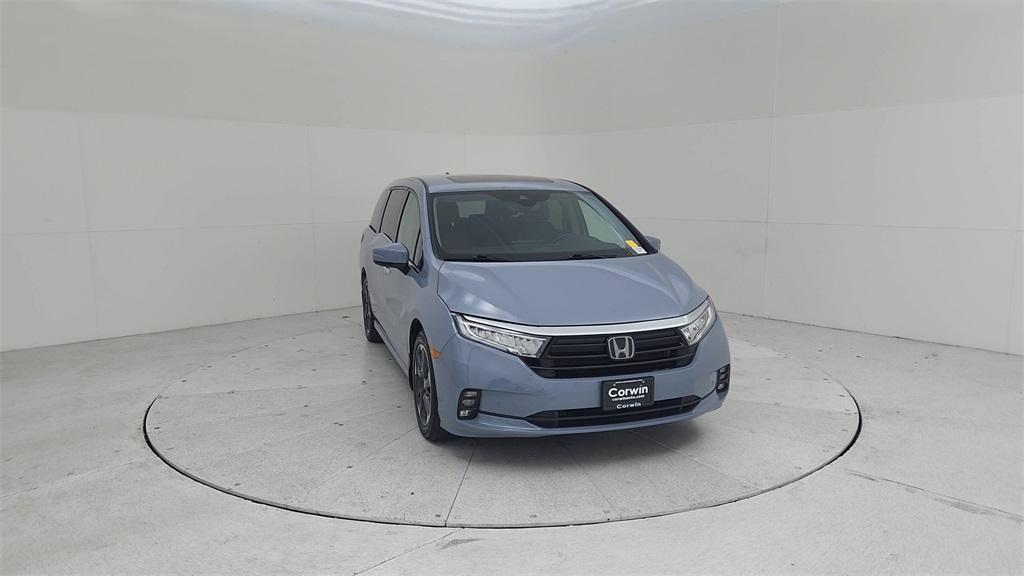 used 2024 Honda Odyssey car, priced at $42,305