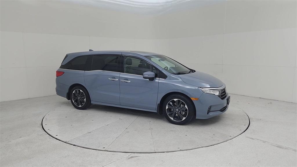 used 2024 Honda Odyssey car, priced at $42,305