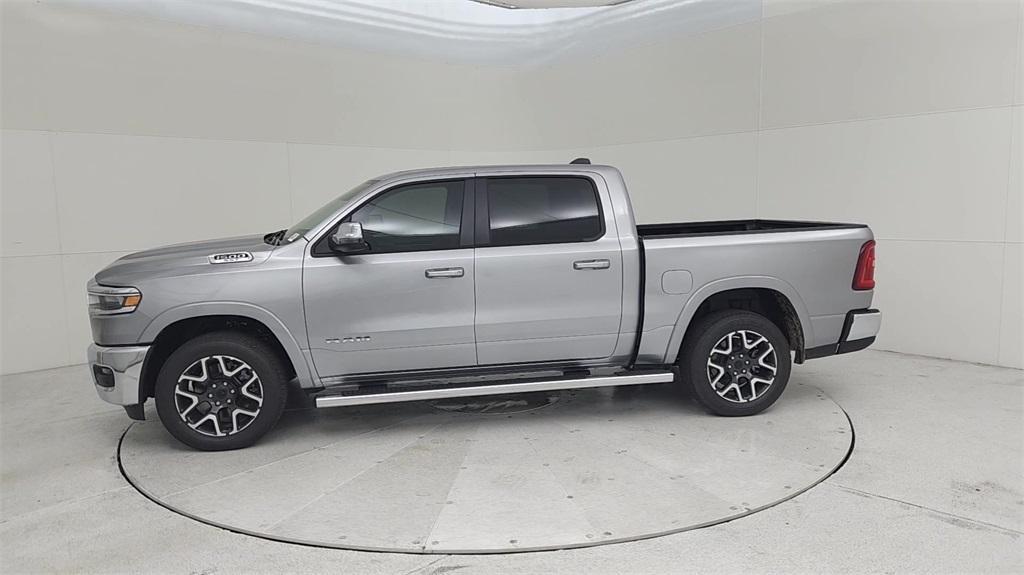 new 2025 Ram 1500 car, priced at $61,632