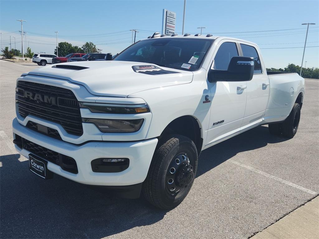 new 2025 Ram 3500 car, priced at $82,185