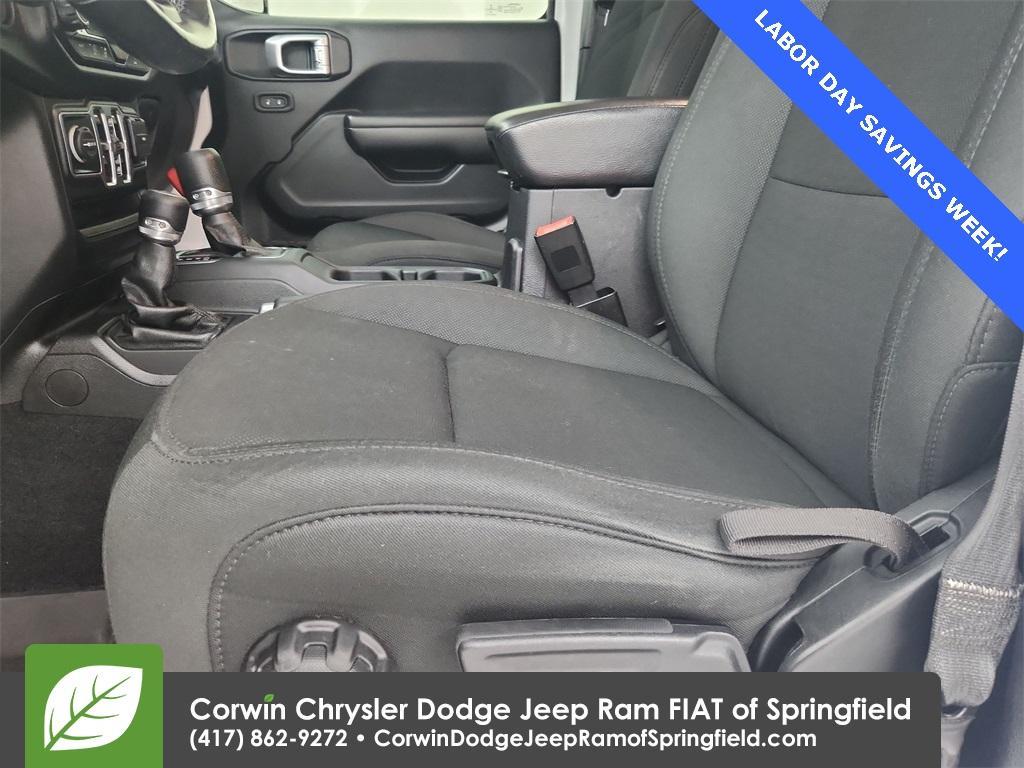 used 2021 Jeep Gladiator car, priced at $33,000
