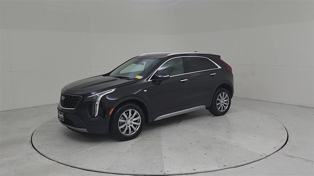 used 2022 Cadillac XT4 car, priced at $25,887