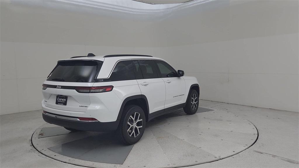 new 2025 Jeep Grand Cherokee car, priced at $46,439