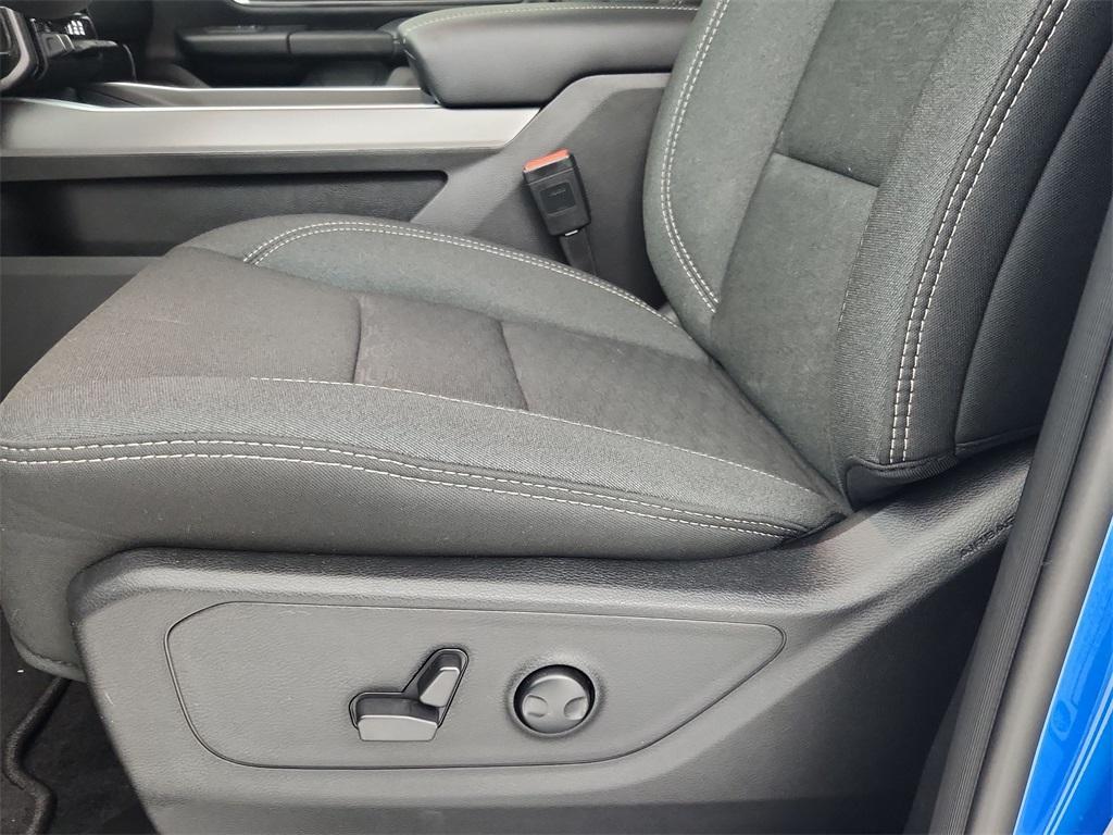 new 2025 Ram 1500 car, priced at $54,783