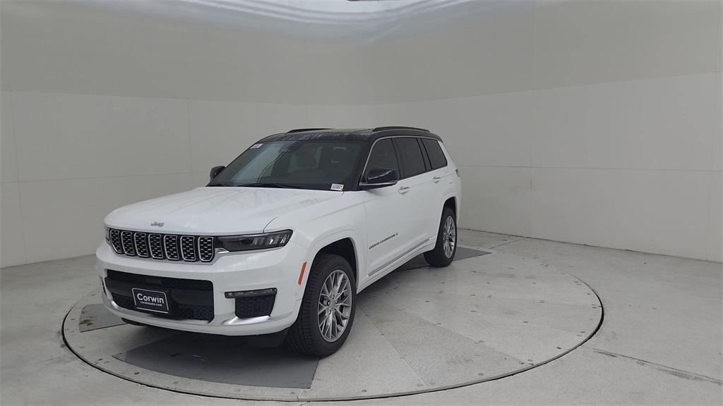 new 2025 Jeep Grand Cherokee L car, priced at $58,819