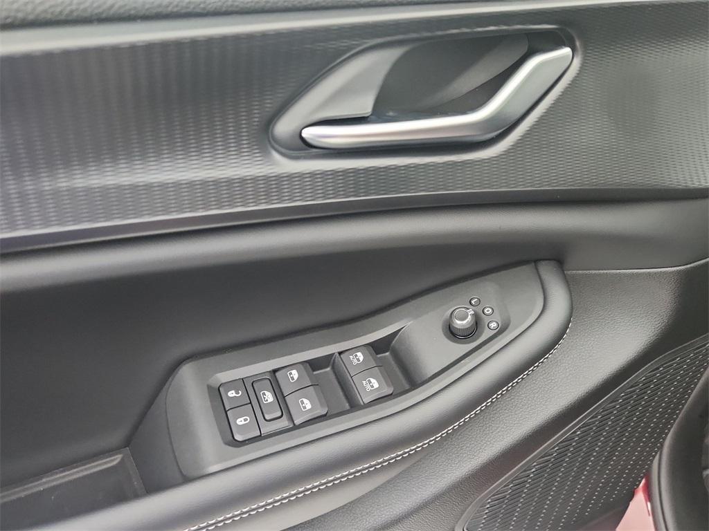 new 2025 Jeep Grand Cherokee L car, priced at $44,080