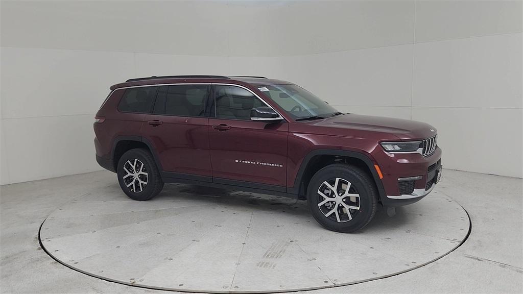 new 2025 Jeep Grand Cherokee L car, priced at $53,177