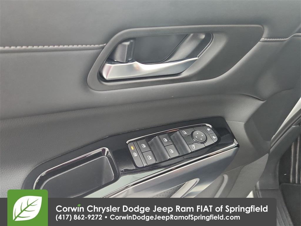 used 2023 Nissan Pathfinder car, priced at $33,678