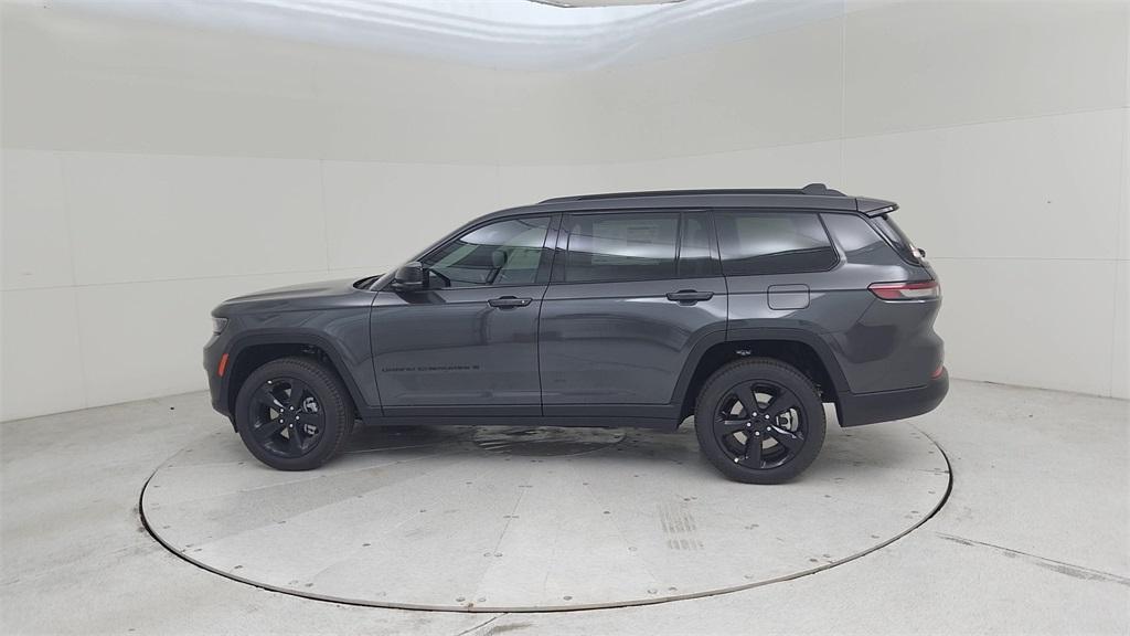 new 2025 Jeep Grand Cherokee L car, priced at $52,513