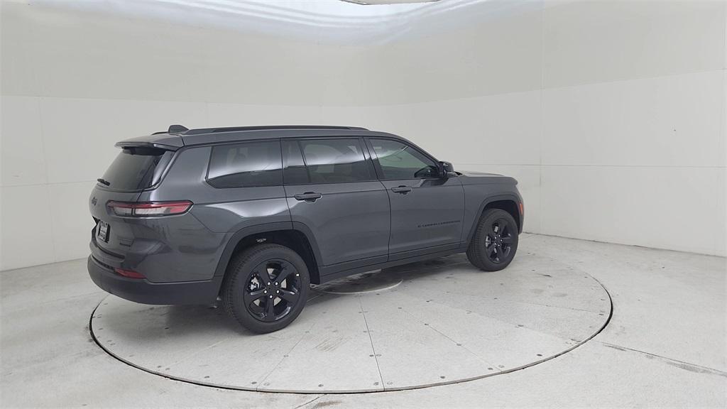 new 2025 Jeep Grand Cherokee L car, priced at $52,513