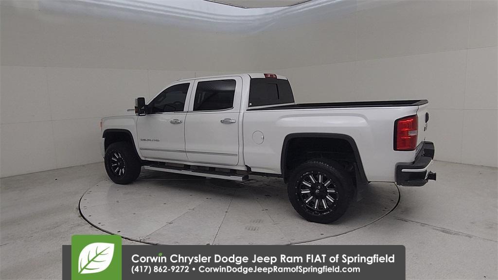 used 2019 GMC Sierra 2500 car, priced at $40,500