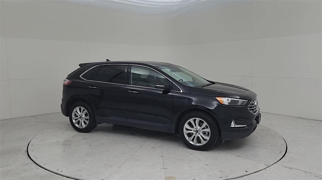 used 2022 Ford Edge car, priced at $22,976