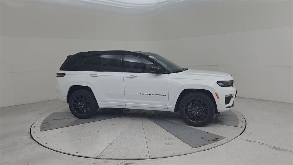 new 2025 Jeep Grand Cherokee car, priced at $58,457