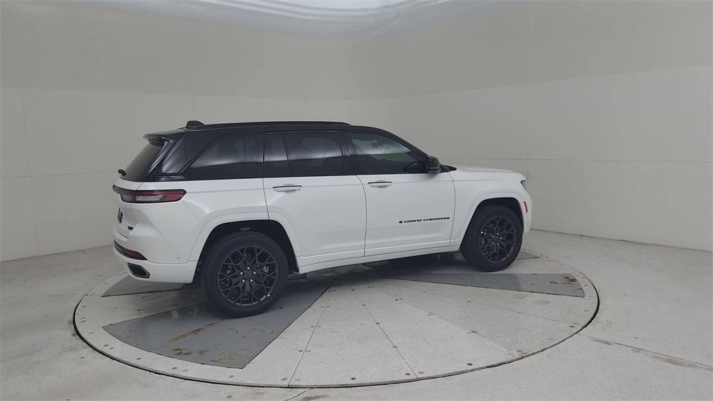 new 2025 Jeep Grand Cherokee car, priced at $58,457