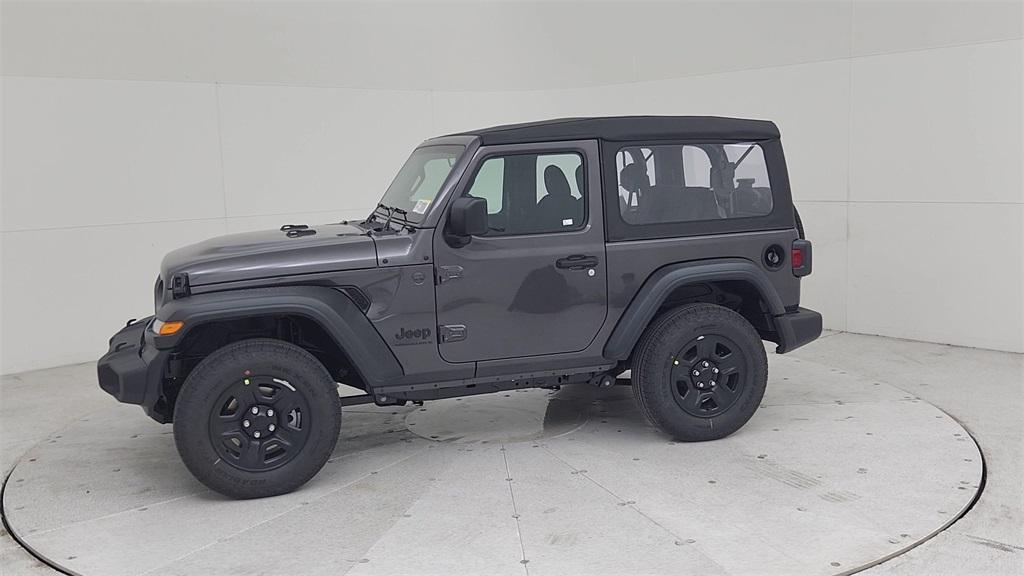 new 2025 Jeep Wrangler car, priced at $32,686