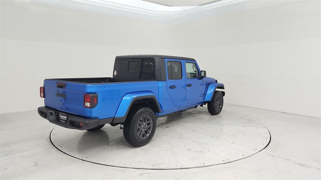 new 2024 Jeep Gladiator car, priced at $42,222