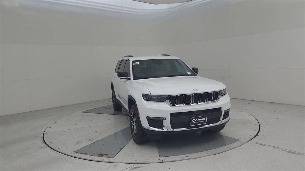 new 2025 Jeep Grand Cherokee L car, priced at $45,459