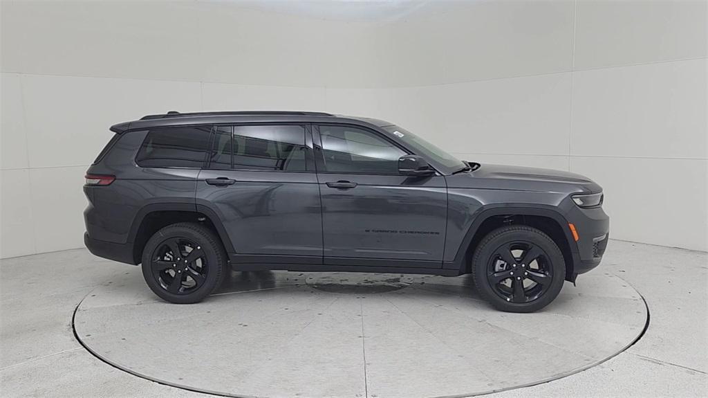 new 2024 Jeep Grand Cherokee L car, priced at $51,973