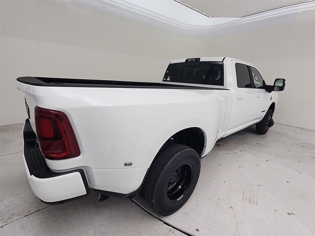 new 2025 Ram 3500 car, priced at $85,620