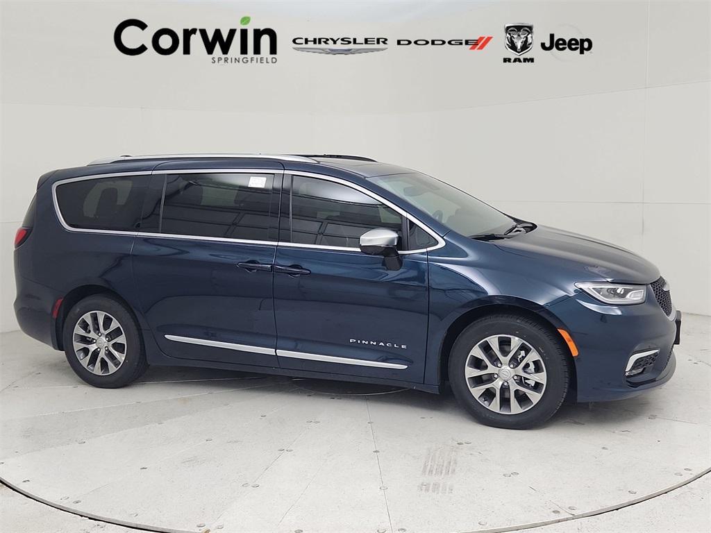 new 2025 Chrysler Pacifica Hybrid car, priced at $62,275