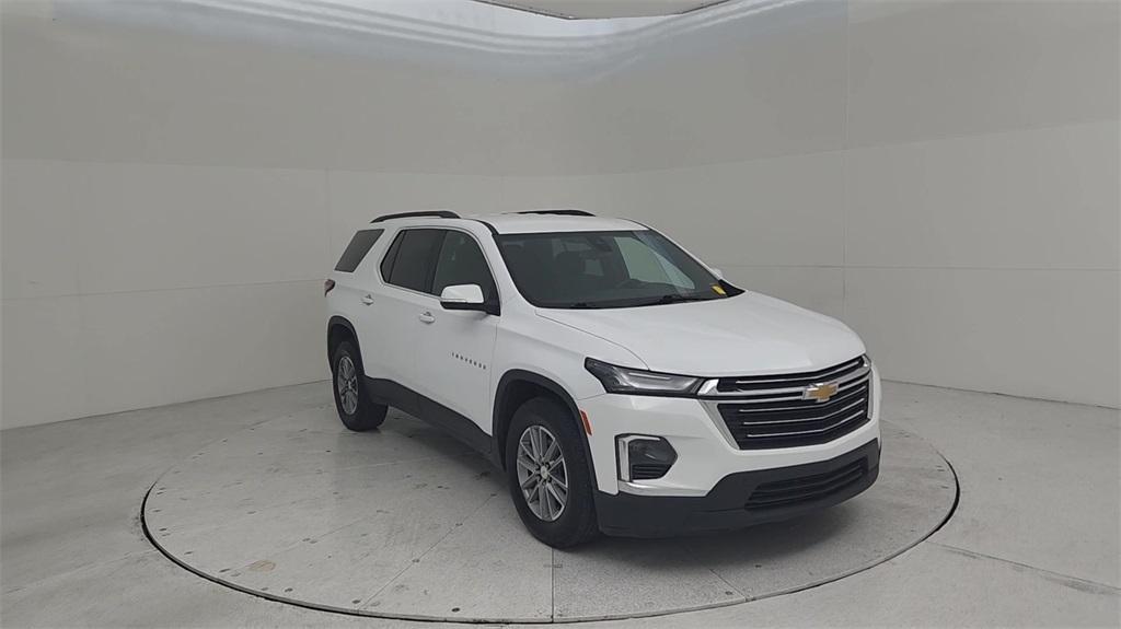 used 2022 Chevrolet Traverse car, priced at $26,500