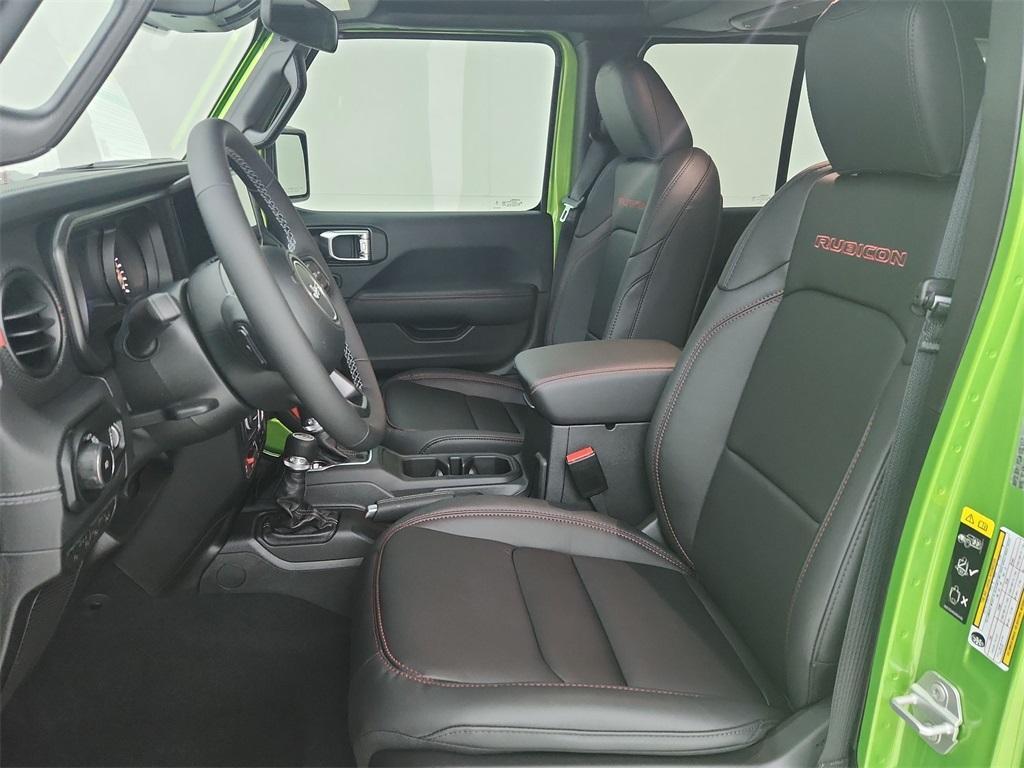 new 2025 Jeep Wrangler car, priced at $59,575