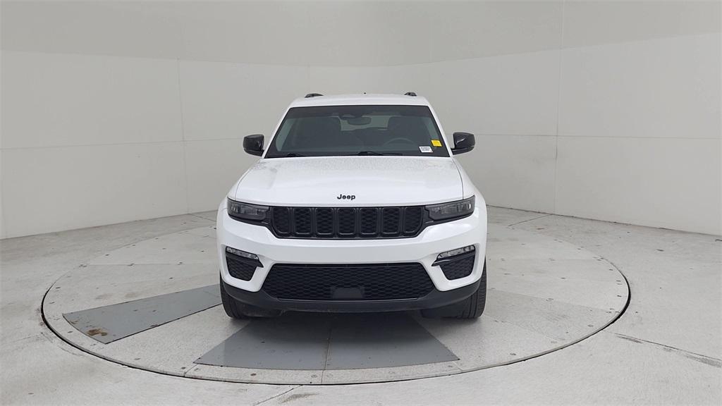 used 2023 Jeep Grand Cherokee car, priced at $31,394