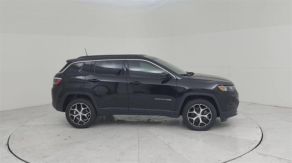 new 2024 Jeep Compass car, priced at $32,288