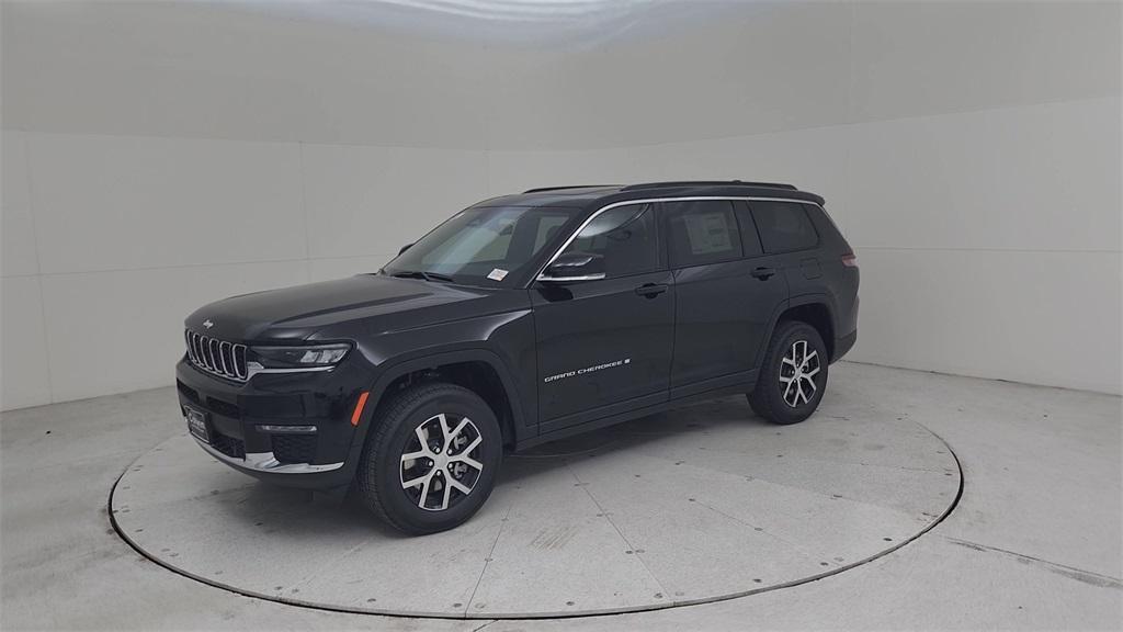 new 2025 Jeep Grand Cherokee L car, priced at $50,956