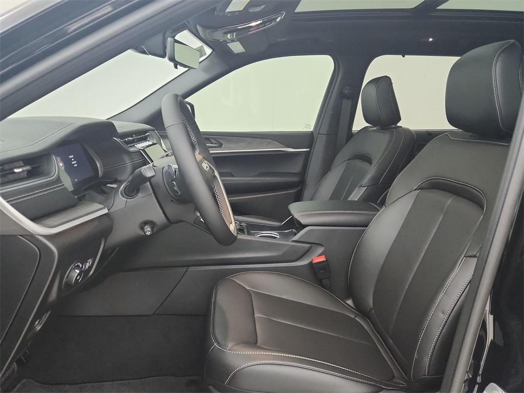 new 2025 Jeep Grand Cherokee L car, priced at $50,956
