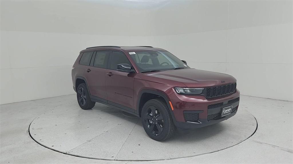 new 2024 Jeep Grand Cherokee L car, priced at $44,445