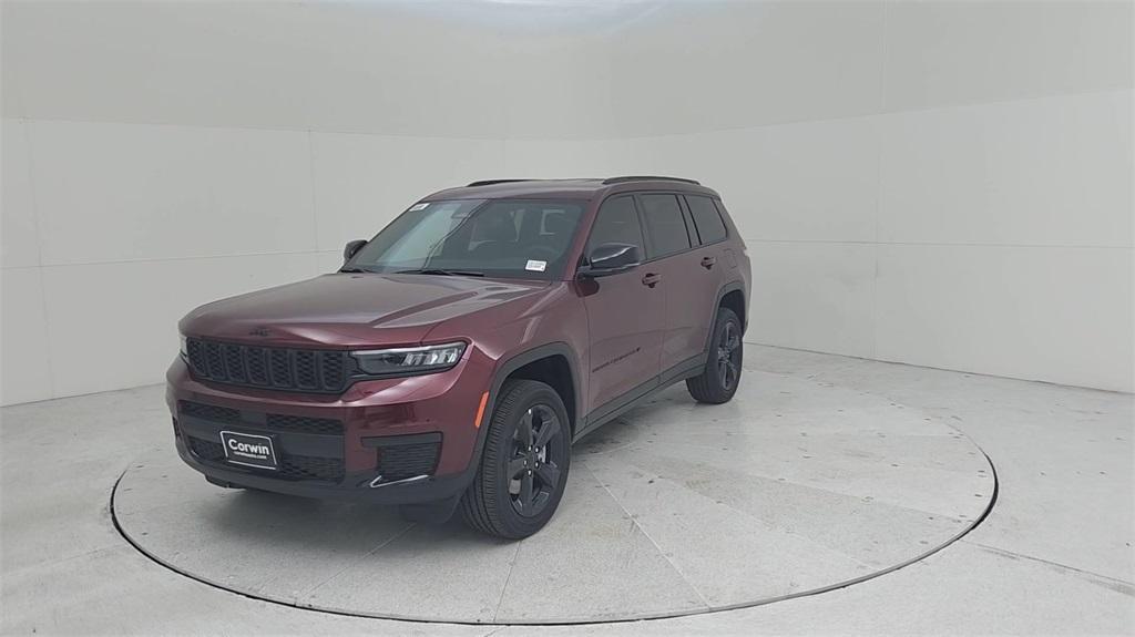 new 2024 Jeep Grand Cherokee L car, priced at $44,445