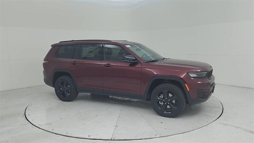 new 2024 Jeep Grand Cherokee L car, priced at $44,445